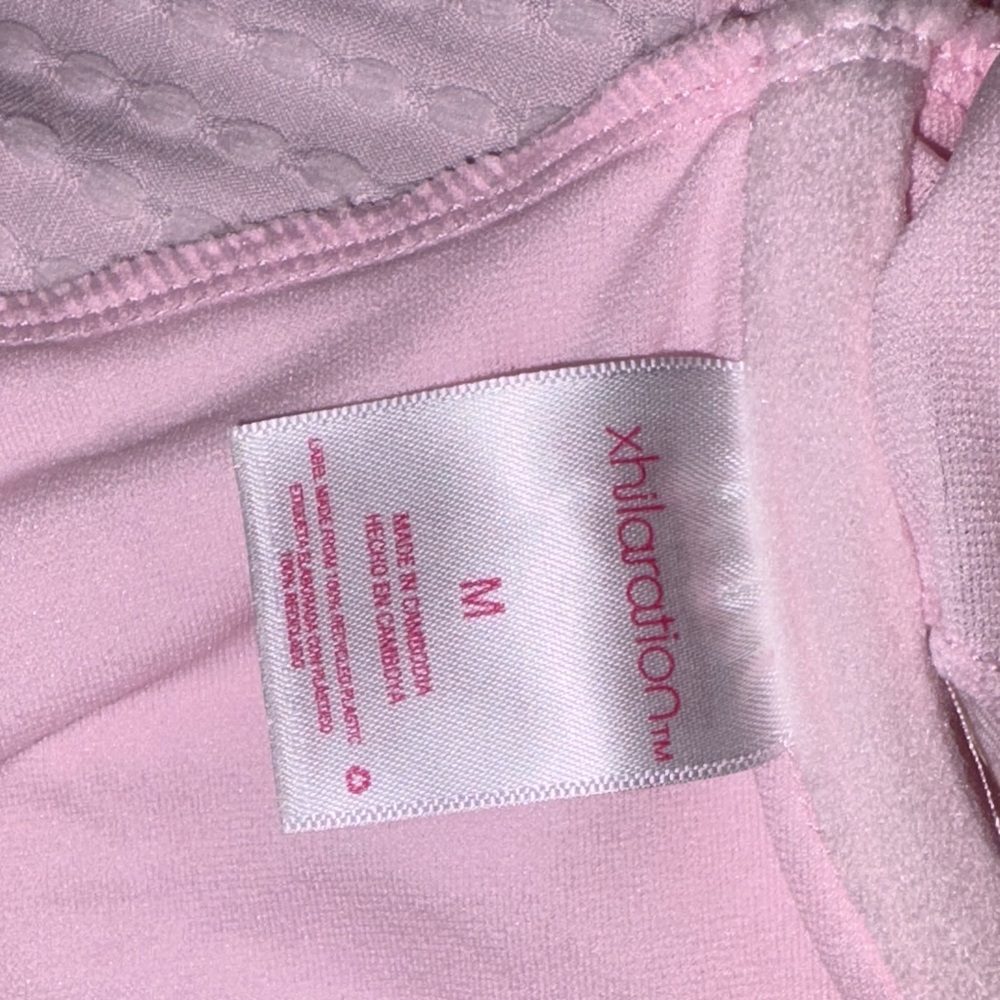 Pink Ruffled Underwire bikini top - Picture 2 of 2